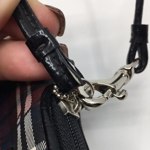 Coach Poppy Tartan Plaid Wristlet with nickel hardware patent leather black trim - Picture 12 of 17